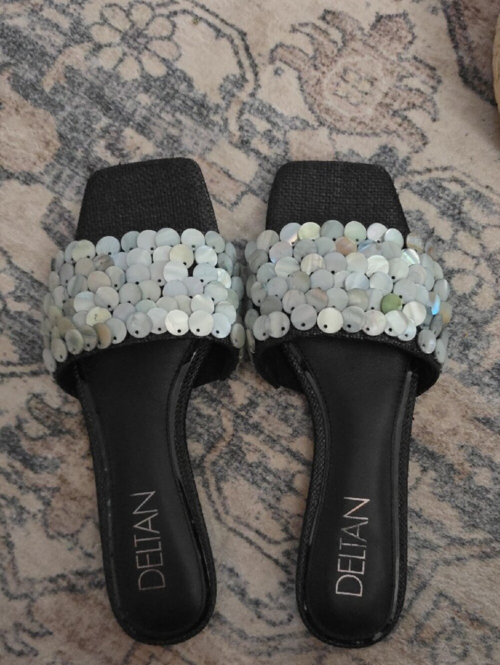 New Deltan Womens Size 9.5  Black Shell Slides Sandals. - Picture 2 of 6